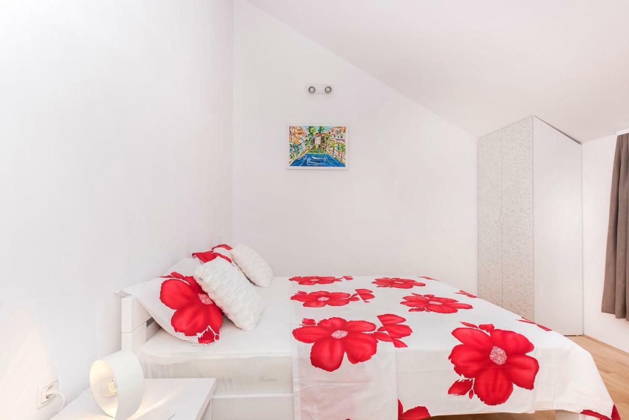 Apartman Kurika Šibenik Exteriör bild