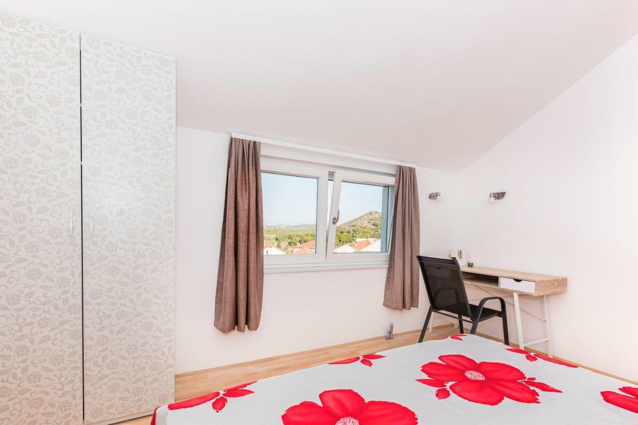 Apartman Kurika Šibenik Exteriör bild